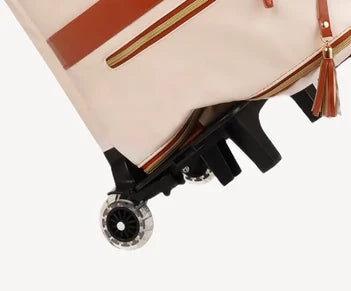 Wheels when you need them, straps when you don't