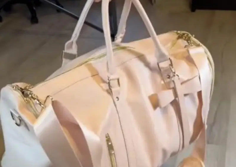 Finally a bag that holds EVERYTHING I want to pack!